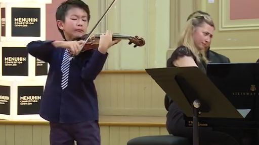 10岁李映衡演奏维尼亚夫斯基《D大调波兰舞曲》